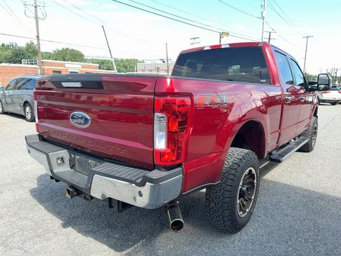 Used 2019 Ford F250 XLT w/ XLT Premium Package AWD/4WD image 5