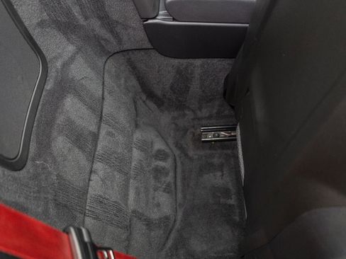 Used 2020 Jaguar F-TYPE SVR image 42