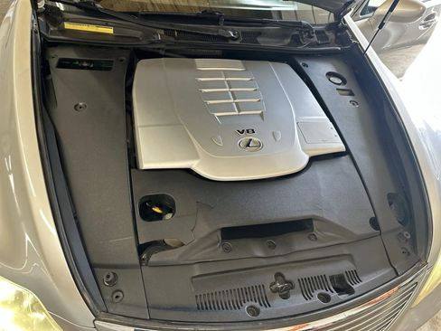 Used 2009 Lexus LS 460 RWD image 30
