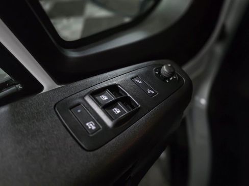 Used 2023 RAM ProMaster 2500 w/ Driver Convenience Group image 24