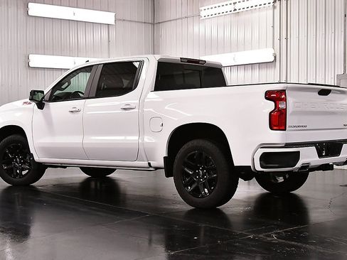 Used 2023 Chevrolet Silverado 1500 RST image 5