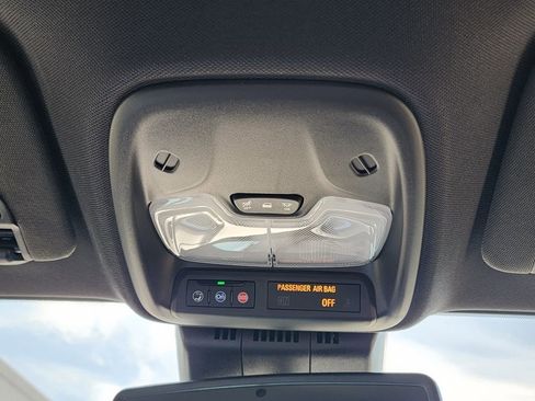 New 2026 GMC Canyon Elevation w/ Convenience Package image 36