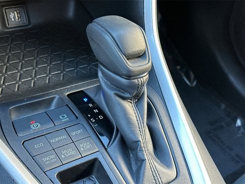 Used 2024 Toyota RAV4 LE image 24