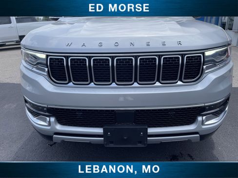 Used 2024 Jeep Wagoneer L Series II w/ Flexible Seating Group AWD/4WD image 29