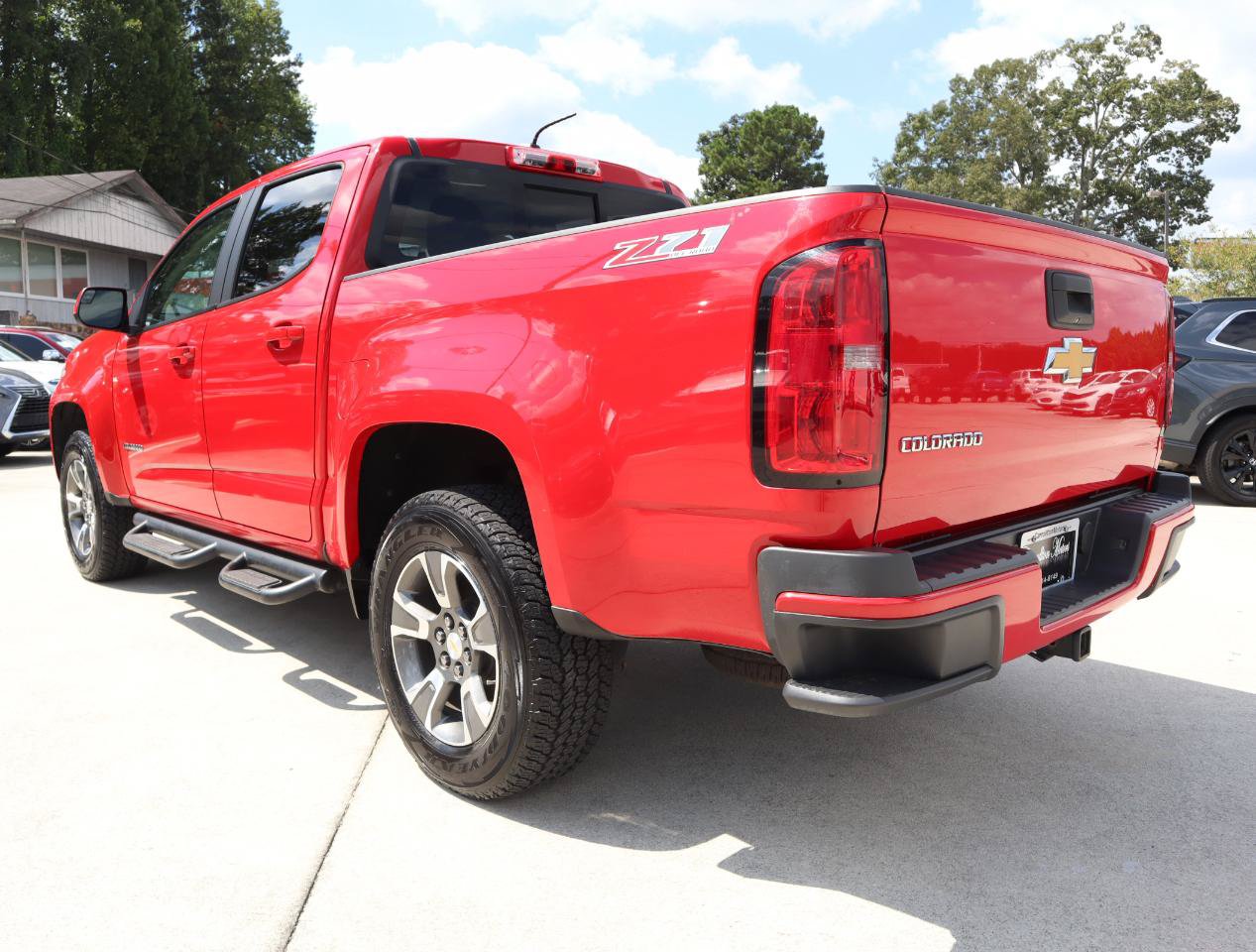 Used 2015 Chevrolet Colorado Z71 AWD/4WD image 4