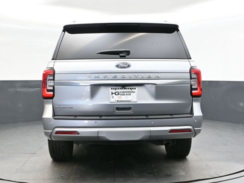 Used 2024 Ford Expedition Platinum image 7