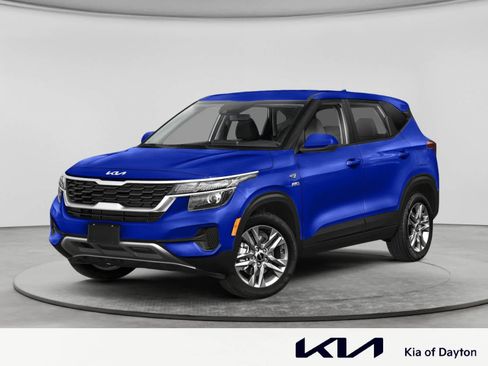 Used 2023 Kia Seltos LX AWD/4WD image 1