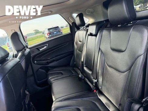 Used 2020 Ford Edge Titanium w/ Equipment Group 301A AWD/4WD image 26