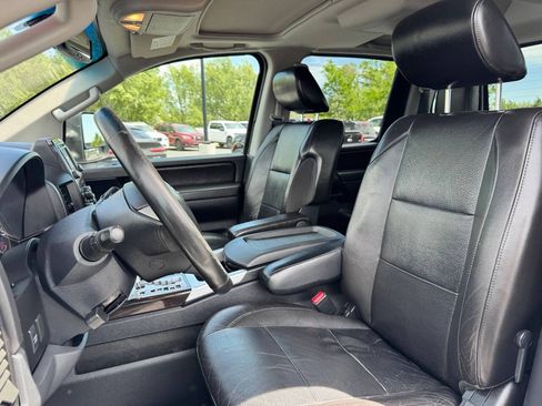 Used 2013 Nissan Titan SL AWD/4WD image 13