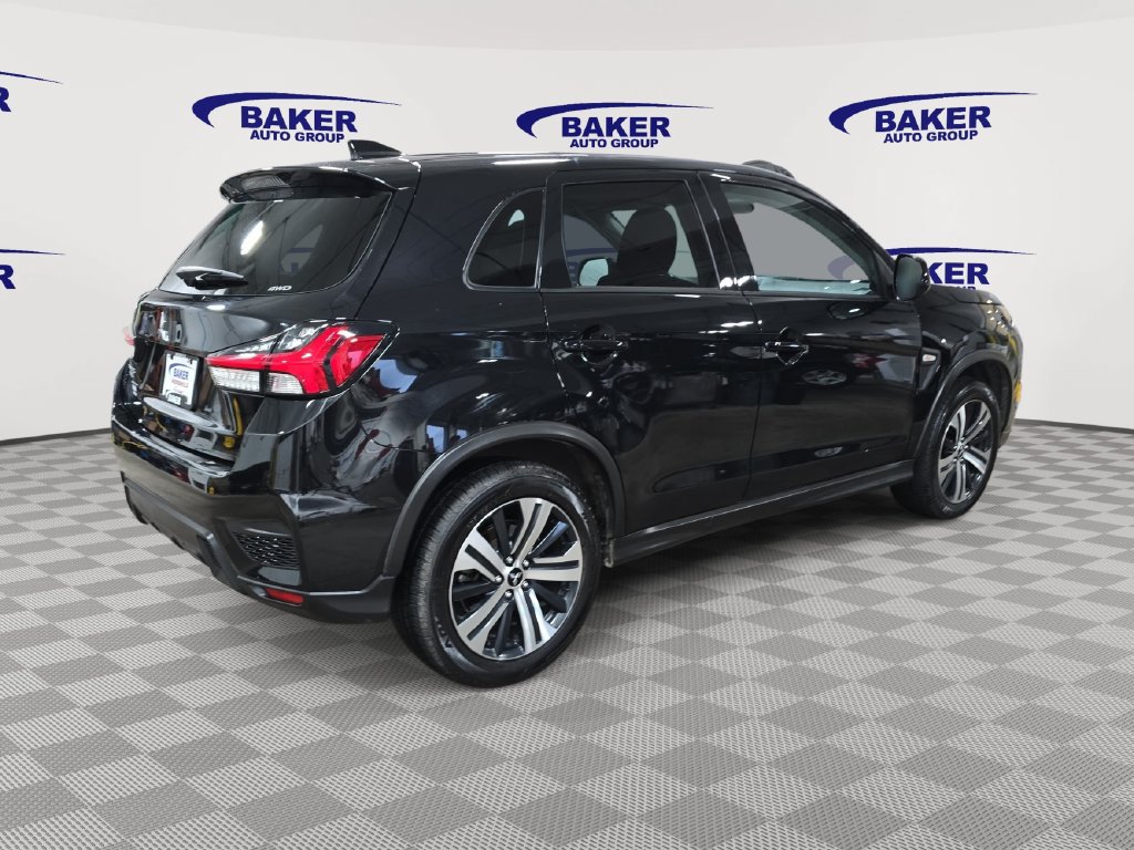 Used 2025 Mitsubishi Outlander Sport ES AWD/4WD image 5