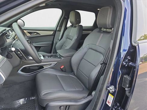 New 2026 Jaguar F-PACE R-Dynamic S image 12