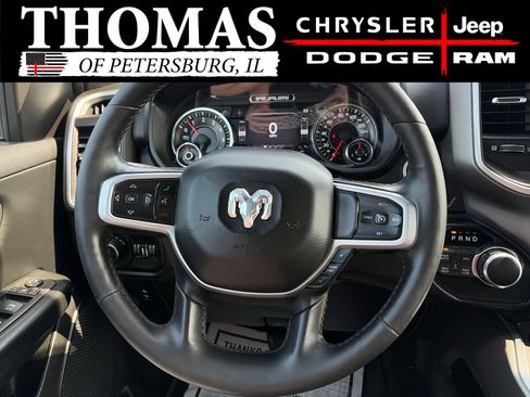 Used 2019 RAM 1500 Big Horn AWD/4WD image 13