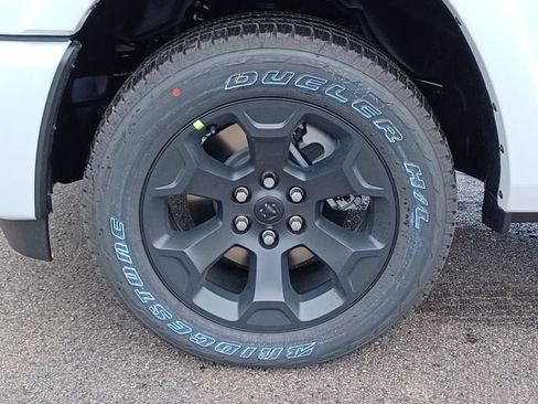 New 2026 RAM 1500 Big Horn AWD/4WD image 6