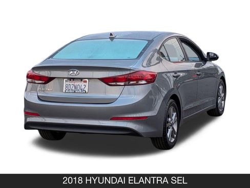 Used 2018 Hyundai Elantra SEL image 9