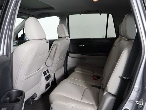Used 2021 Honda Pilot Special Edition image 9