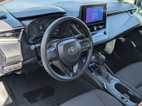 Used 2024 Toyota Corolla LE image 14