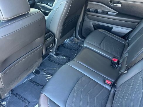 Used 2024 Nissan Pathfinder Platinum w/ Cargo Package FWD image 11