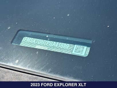 Used 2023 Ford Explorer XLT
