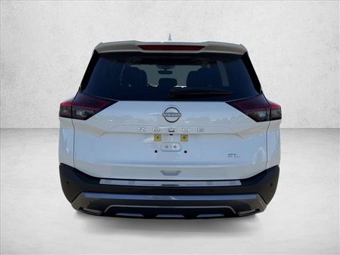 Used 2023 Nissan Rogue SL w/ SL Premium Package FWD image 6