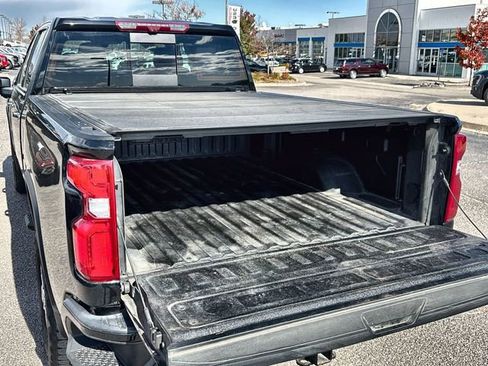 Used 2023 Chevrolet Silverado 2500 High Country w/ Z71 Off-Road Package image 20