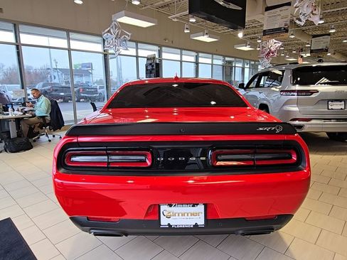 Used 2022 Dodge Challenger SRT Hellcat image 6