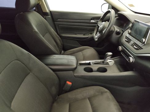 Used 2019 Nissan Altima 2.5 S FWD image 21