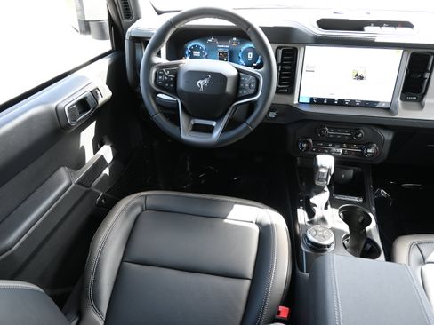 New 2026 Ford Bronco Outer Banks AWD/4WD image 31