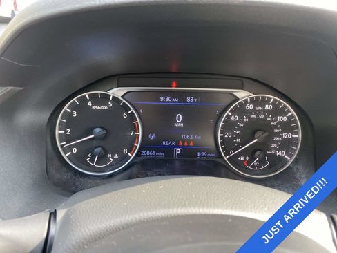 Used 2023 Nissan Altima 2.5 SV FWD image 22
