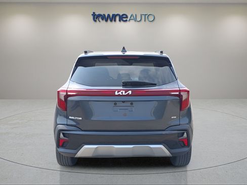 Used 2024 Kia Seltos S AWD/4WD image 5