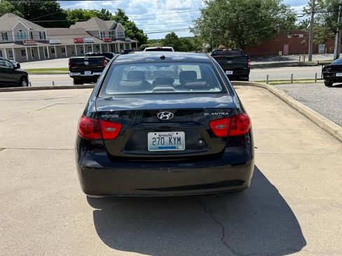 Used 2009 Hyundai Elantra SE FWD image 7
