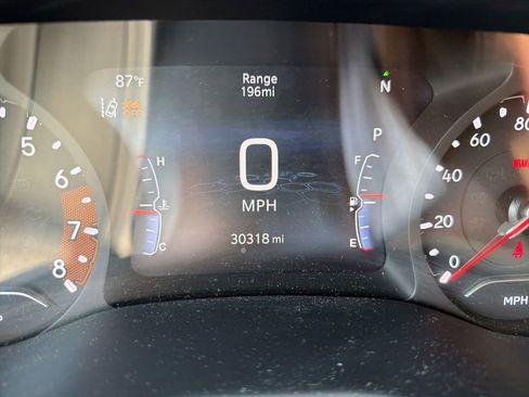 Used 2025 Jeep Compass Limited AWD/4WD image 12