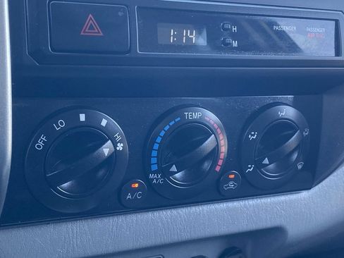 Used 2014 Toyota Tacoma PreRunner w/ TRD Sport Package RWD image 27