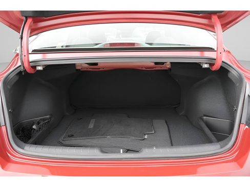 Certified 2025 Hyundai Elantra Sport FWD image 11