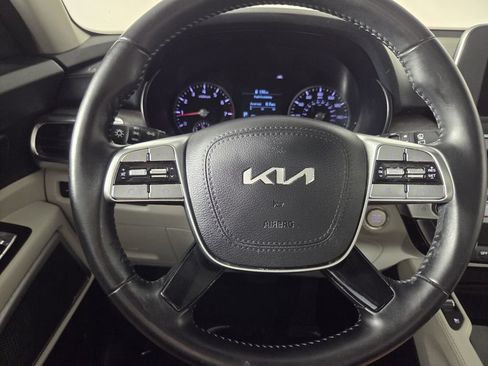 Used 2022 Kia Telluride EX w/ EX Premium Package FWD image 15