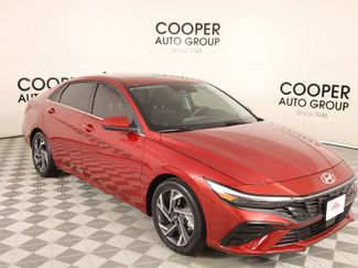 Used 2025 Hyundai Elantra SEL video 1