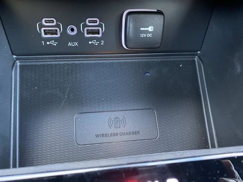 New 2025 Jeep Grand Cherokee Laredo image 13