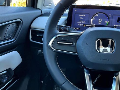Used 2025 Honda Prologue Elite image 23