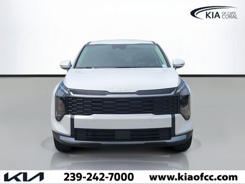 New 2026 Kia Sportage LX w/ LX Convenience Package FWD image 2