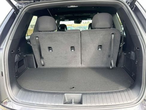 New 2027 Kia Telluride S image 10