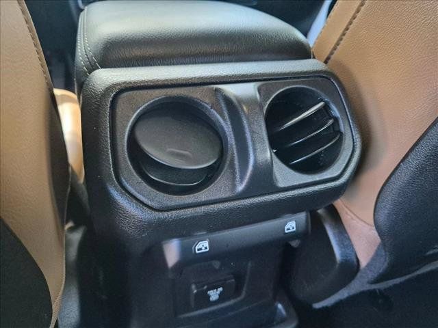 Used 2020 Jeep Wrangler Unlimited Rubicon AWD/4WD image 25