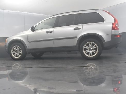 Used 2004 Volvo XC90 2.5T AWD/4WD image 20