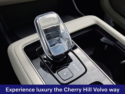 New 2026 Volvo XC90 T8 Ultra w/ Protection Package Premier AWD/4WD image 11