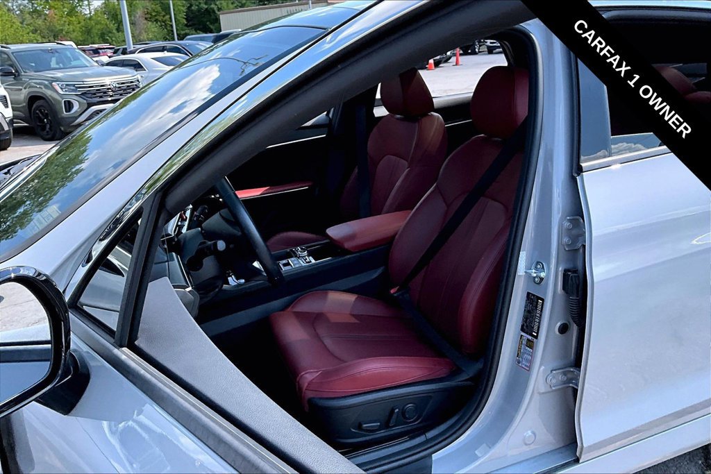 Used 2025 Kia K5 GT-Line w/ GT-Line Premium Package FWD image 6