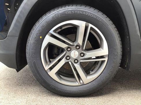 Used 2020 GMC Terrain SLT w/ Preferred Package AWD/4WD image 19