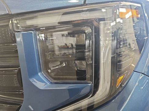 Certified 2024 GMC Sierra 1500 Elevation AWD/4WD image 36