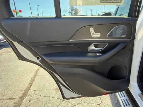 Used 2023 Mercedes-Benz GLE 350 4MATIC w/ 3rd Row Seat Package image 22