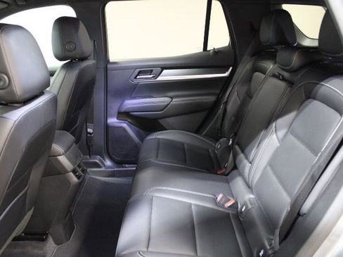 New 2026 GMC Terrain Elevation FWD image 21