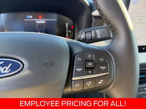 New 2025 Ford Maverick XLT w/ XLT Luxury Package FWD image 24
