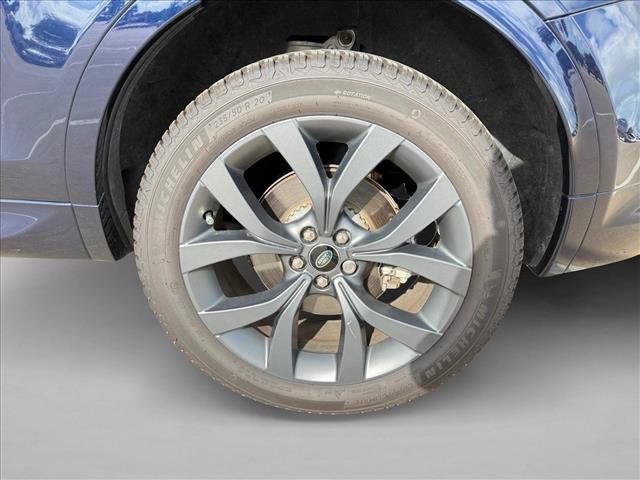 Used 2023 Land Rover Discovery Sport SE R-Dynamic AWD/4WD image 25