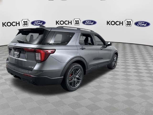 New 2026 Ford Explorer ST-Line w/ ST-Line Street Pack AWD/4WD image 8